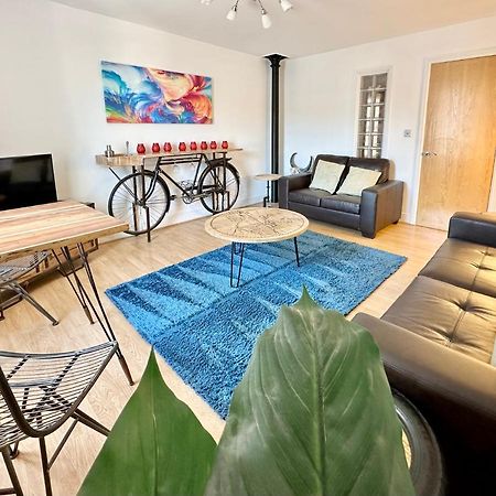 Riverside Apartment At Woodsmill Quay York Buitenkant foto